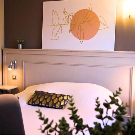 Studios & Appartements Confortables Au Centre De Bourbourg - Gare A Proximite Zewnętrze zdjęcie