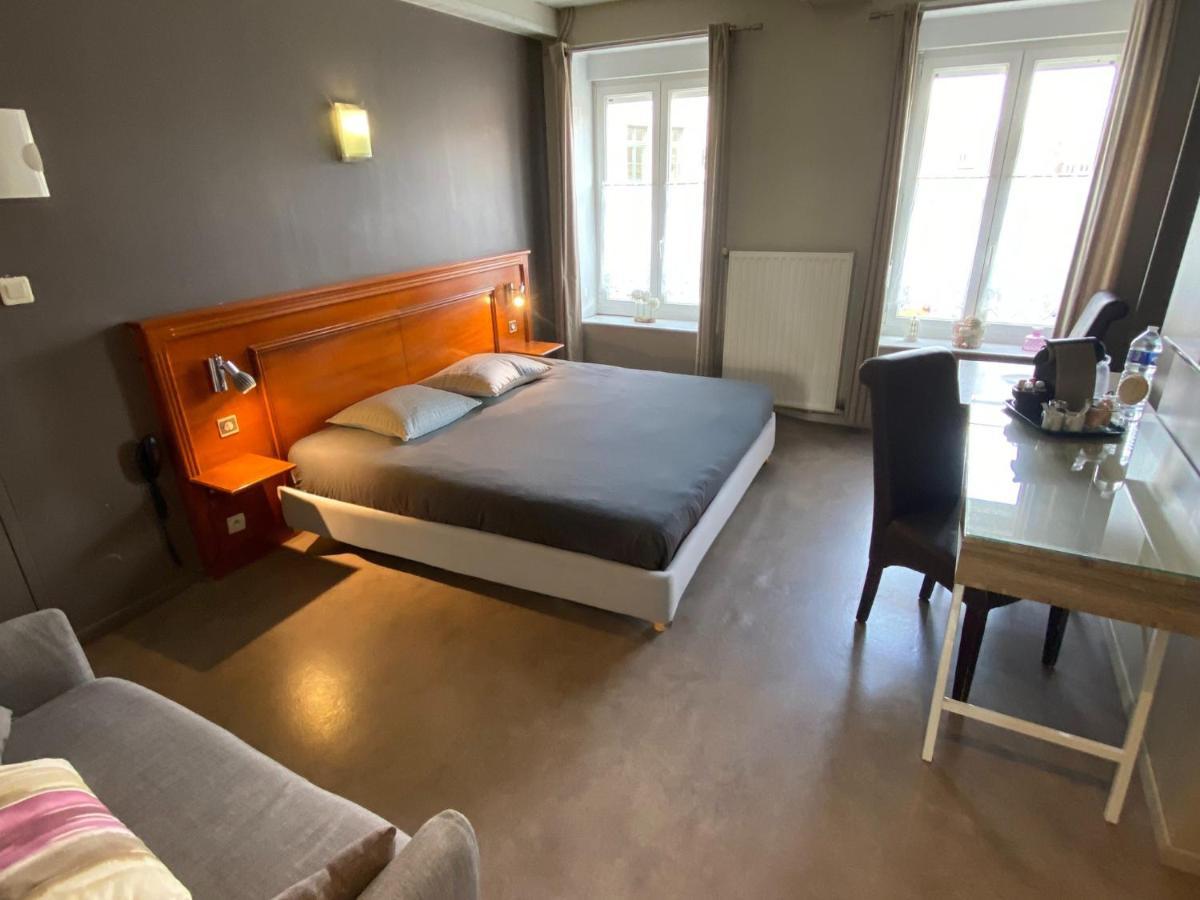 Studios & Appartements Confortables Au Centre De Bourbourg - Gare A Proximite Zewnętrze zdjęcie